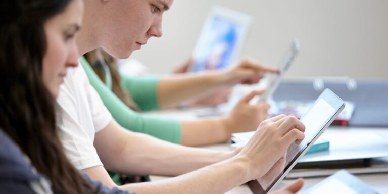 The Rise of Online Tutoring: How to Succeed in the Digital Classroom